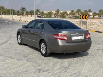 للبيع تويوتا camry 2011