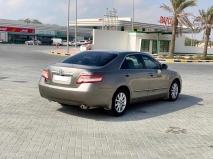 للبيع تويوتا camry 2011