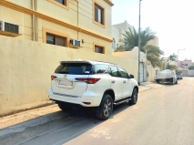 للبيع تويوتا Fortuner 2019