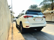 للبيع تويوتا Fortuner 2019