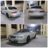 للبيع تويوتا camry 2000