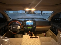 للبيع تويوتا Land Cruiser  2012