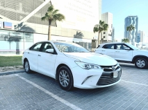 للبيع تويوتا camry 2017