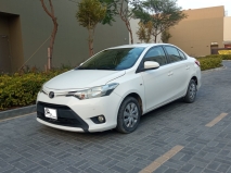 للبيع تويوتا Yaris 2016