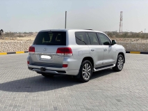 للبيع تويوتا Land Cruiser  2018