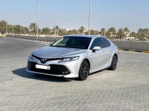 للبيع تويوتا camry 2019