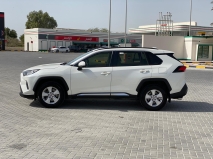 للبيع تويوتا RAV4 2020