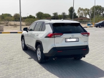 للبيع تويوتا RAV4 2020