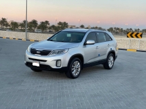 للبيع كيا Sorento 2013