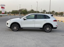 للبيع بورش Cayenne S 2016