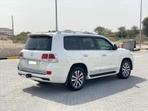 للبيع تويوتا Land Cruiser  2018