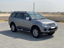 للبيع متسوبيشي Pajero 2015