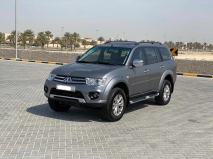 للبيع متسوبيشي Pajero 2015