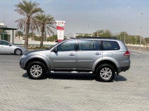 للبيع متسوبيشي Pajero 2015