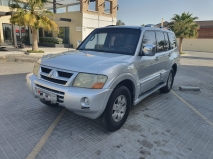 للبيع متسوبيشي Pajero 2003