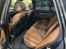 للبيع بي ام دبليو X5 2014