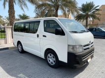 للبيع تويوتا Hiace 2013