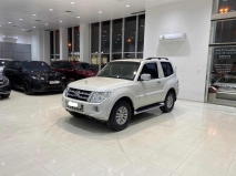 للبيع متسوبيشي Pajero 2013