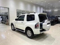 للبيع متسوبيشي Pajero 2013