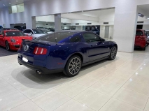 للبيع فورد Mustang  2012