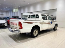 للبيع تويوتا Hilux 2006