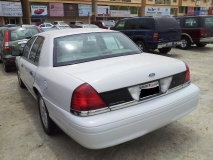 للبيع فورد Crown Victoria 2005