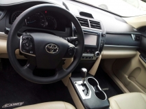 للبيع تويوتا camry 2012