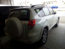 للبيع تويوتا RAV4 2006