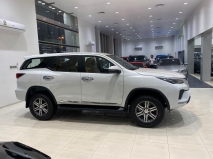 للبيع تويوتا Fortuner 2023