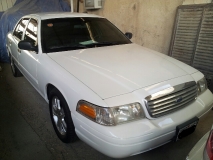 للبيع فورد Crown Victoria 2009