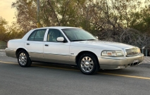 للبيع ميركوري Grand Marquis 2006