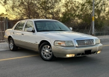 للبيع ميركوري Grand Marquis 2006