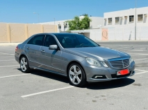 للبيع مرسيديس E class 2010