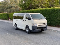 للبيع تويوتا Hiace 2021