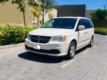 للبيع دودج Grand Caravan 2012