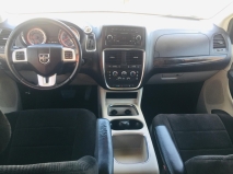 للبيع دودج Grand Caravan 2012