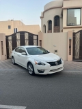 للبيع نيسان Altima 2013