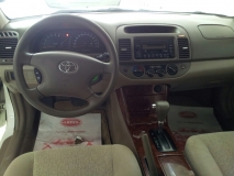 للبيع تويوتا camry 2006