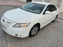 للبيع تويوتا camry 2008