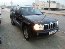 للبيع جيب Grand Cherokee 2006