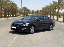 للبيع نيسان Altima 2013