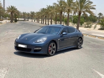 للبيع بورش Panamera 2012