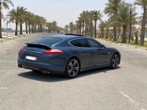 للبيع بورش Panamera 2012