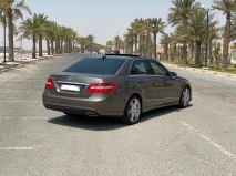 للبيع مرسيديس E class 2011