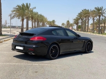 للبيع بورش Panamera 2014