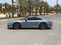 للبيع بورش carrera s 2013