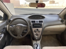 للبيع تويوتا Yaris 2010