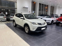 للبيع تويوتا RAV4 2013