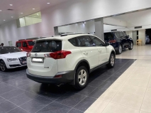 للبيع تويوتا RAV4 2013