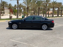 للبيع بي ام دبليو 5 Series 2011